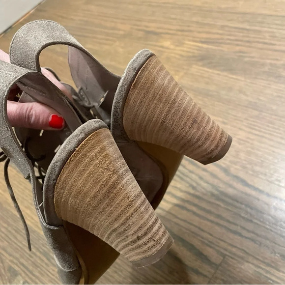 Paul Green Cosmo Leather Lace-Up Sandals Smoke Metallic size 6.5 - Picture 8 of 11